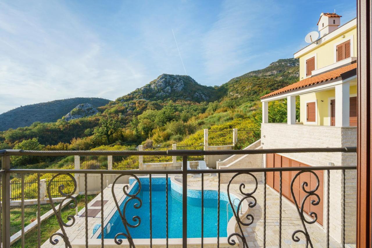 Sunbreeze Delux Vilas Budva Exterior foto